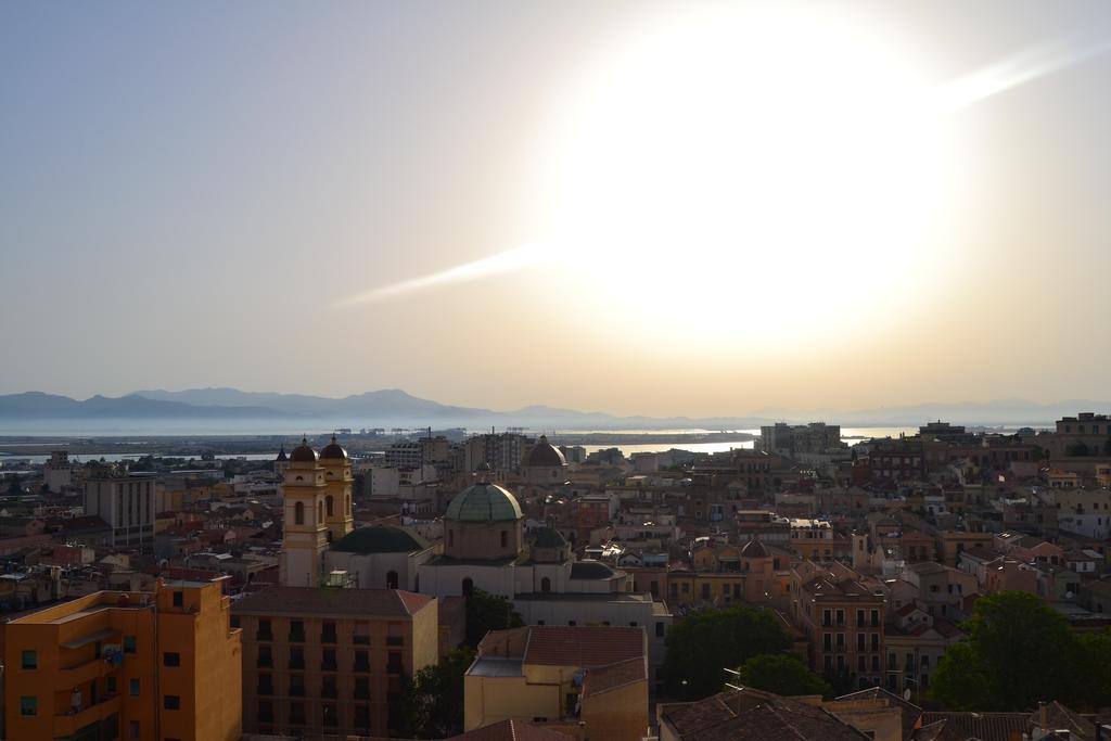 Hôtel La Residenza Sul Largo à Cagliari Extérieur photo